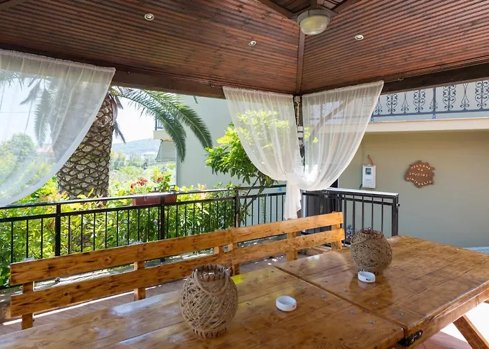 Dimitreli Venetia Hotel Kinira